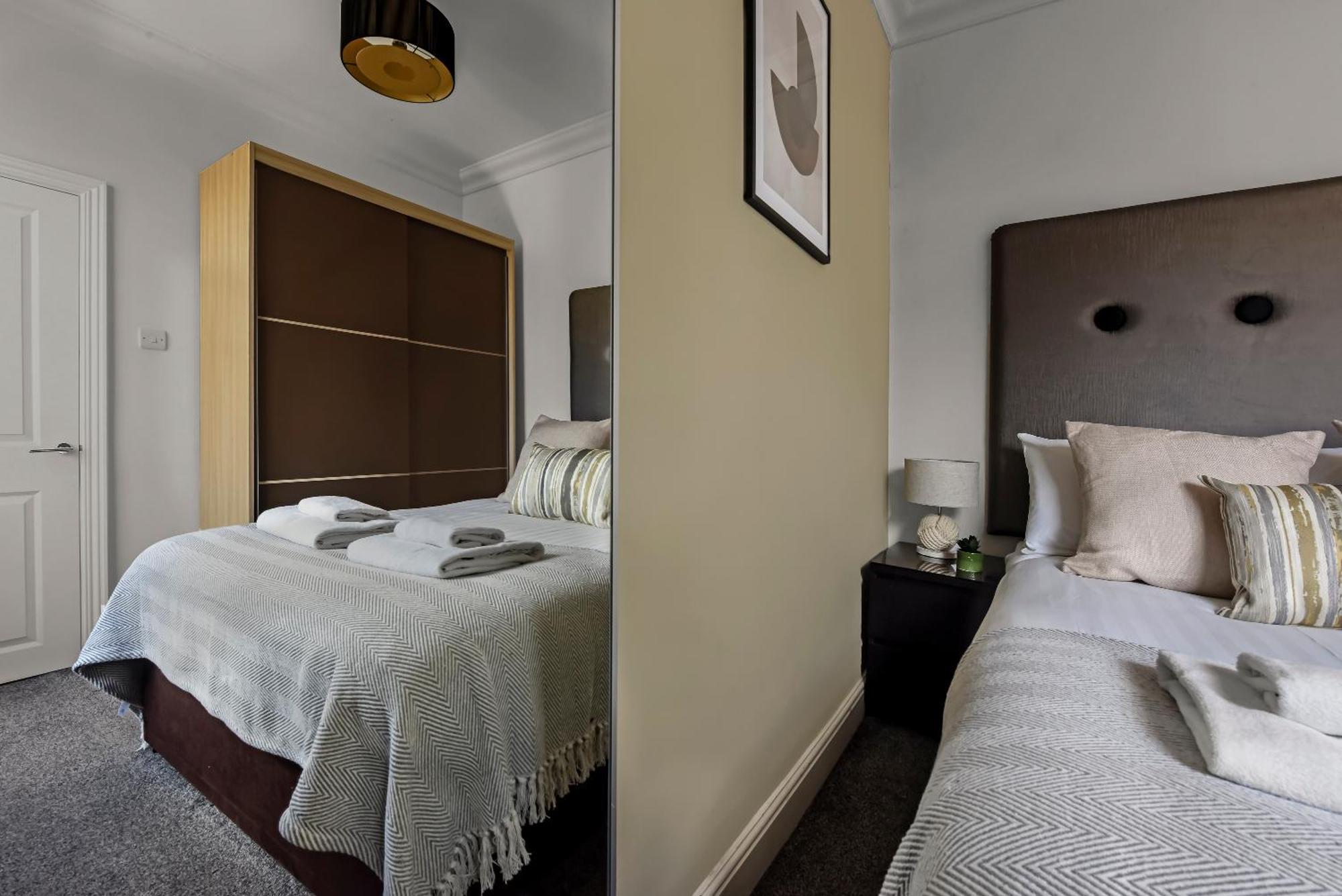 The West Kensington Collection Appartement Londen Buitenkant foto