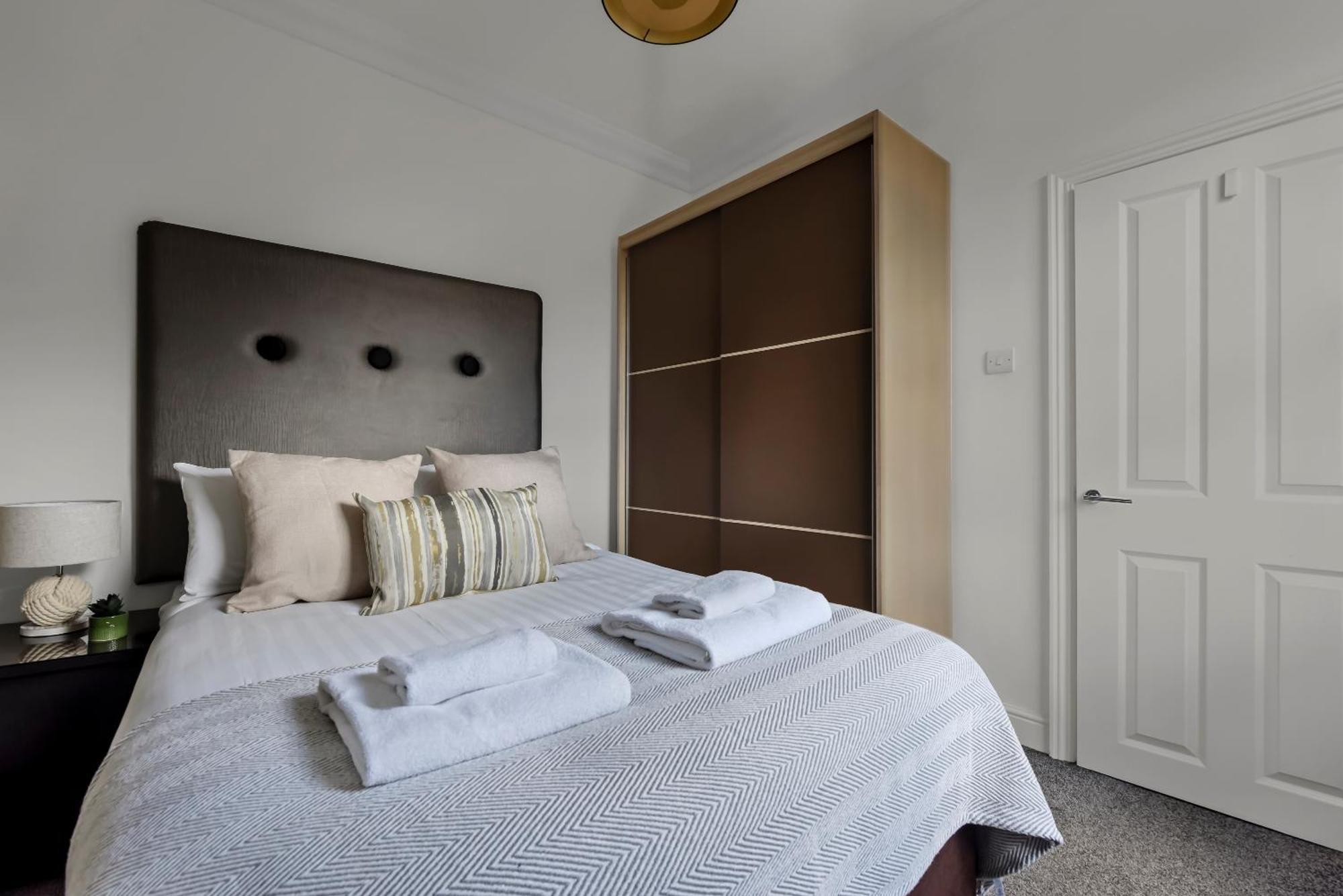The West Kensington Collection Appartement Londen Buitenkant foto